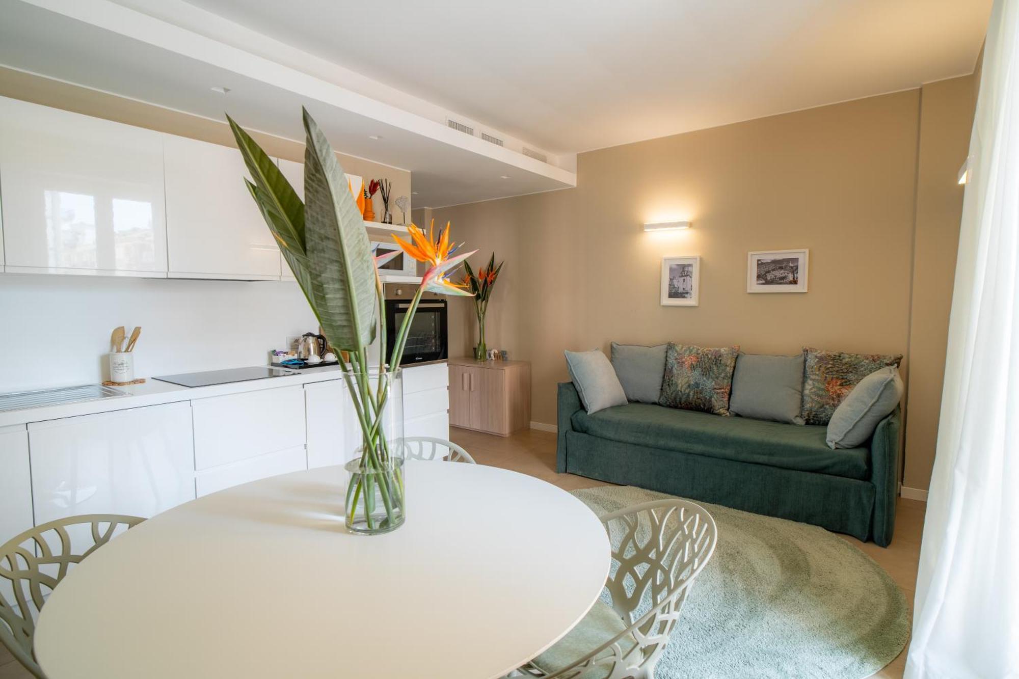 Residence San Marco Suites&Apartments 阿拉西奥 外观 照片