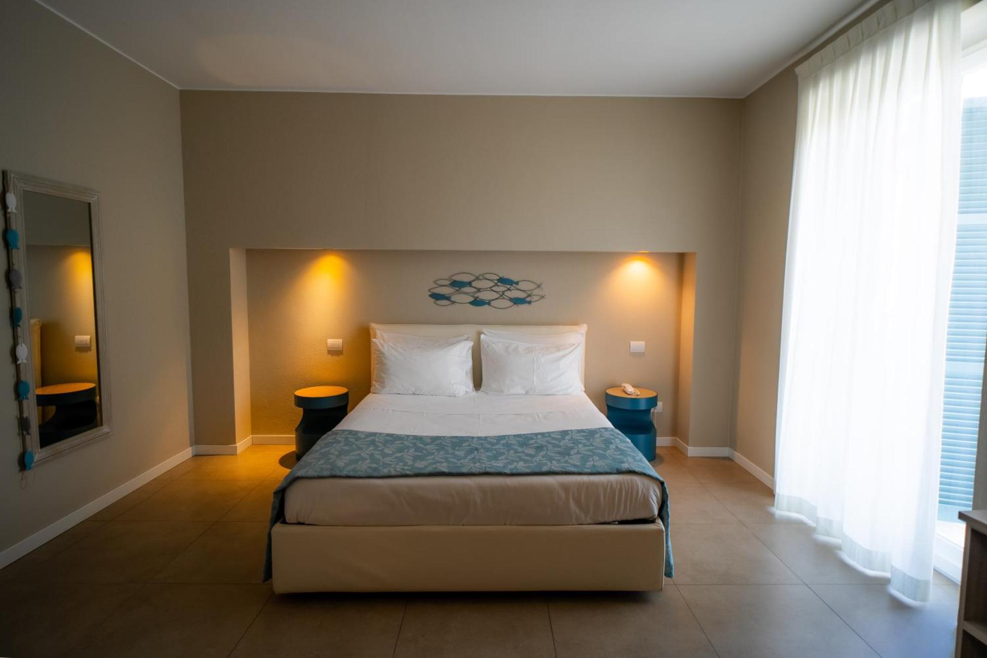 Residence San Marco Suites&Apartments 阿拉西奥 外观 照片