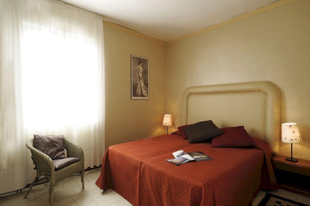 Residence San Marco Suites&Apartments 阿拉西奥 外观 照片