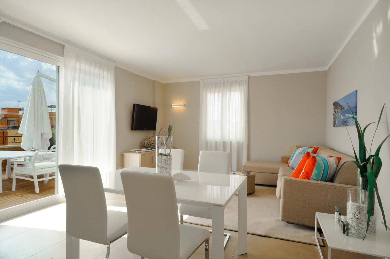 Residence San Marco Suites&Apartments 阿拉西奥 外观 照片